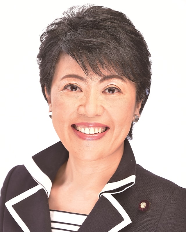 有村 治子 氏